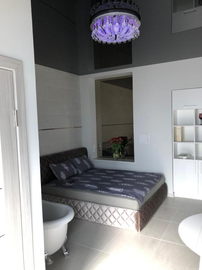 Romeo Vip Apartamentai Panevėžys Eksteriør billede